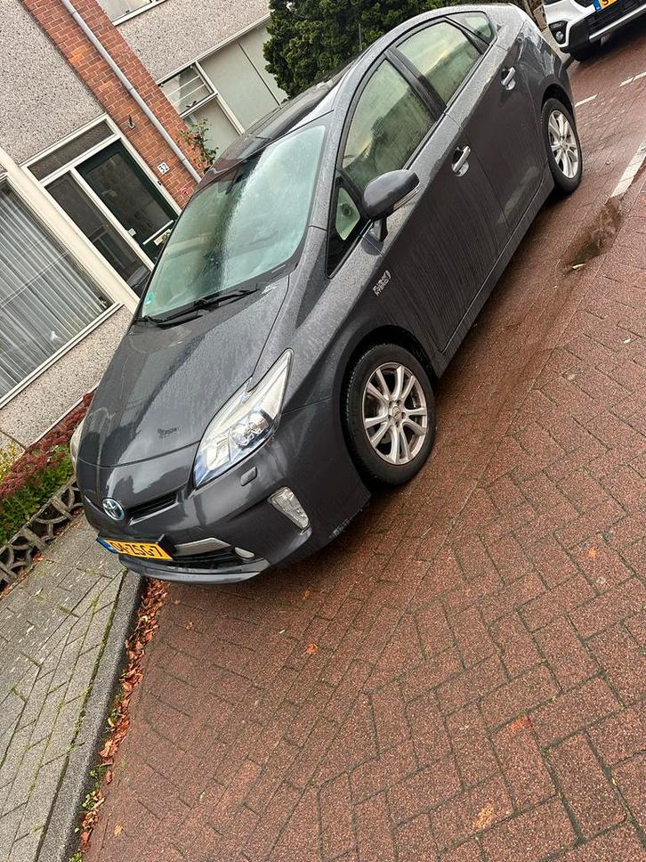 Toyota Prius 1.8 Plug-in Hybrid 136PK Aut 2013 Grijs, Auto's, Toyota, Particulier, Prius, Hybride Elektrisch/Benzine, Plug-in hybride