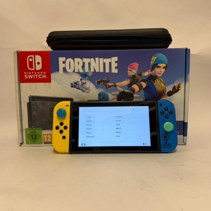 Nintendo Switch Console Fortnite Edition + 128GB SD | ZGAN, Spelcomputers en Games, Spelcomputers | Nintendo Switch, Zo goed als nieuw