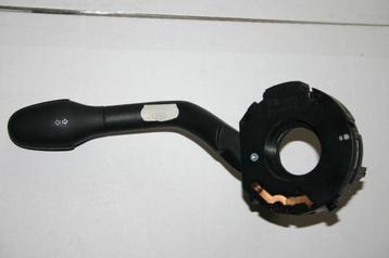 Ruitenwisser- & Knipperlichtschakelaar VW T4 7D0953513 beschikbaar voor biedingen