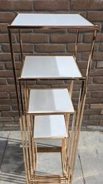 Gouden zuilen met doorzichtige/ transparante plaat, Hobby en Vrije tijd, Feestartikelen, Ophalen, Zo goed als nieuw