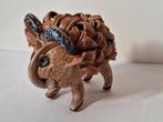 Keramisch beeld 'Ram', Antiek en Kunst, Kunst | Beelden en Houtsnijwerken, Ophalen of Verzenden