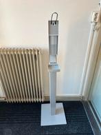 Desinfectiezuil met Pomp, Ophalen