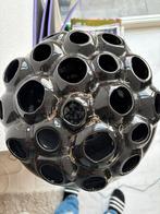 Zwarte gaten vaas coral vaas, Ophalen of Verzenden, Zo goed als nieuw, Overige kleuren, Minder dan 50 cm