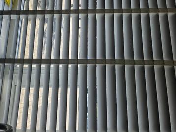 Shutters beschikbaar voor biedingen