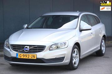 Volvo V60 1.6 D2 Kinetic Navigatie/Parkeersensor/Trekhaak/Ri