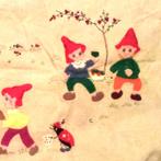 2 Dubbelzijdige kinderschermen met borduursels en applicatie, Ophalen of Verzenden, Gebruikt