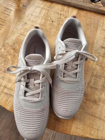 Skechers (bobs) beige mt 39 beschikbaar voor biedingen
