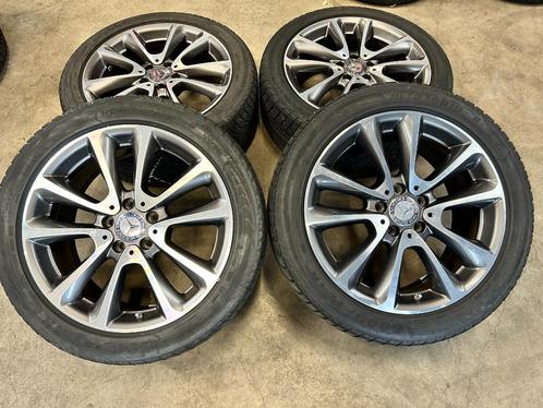 18 inch originele velgen + banden Mercedes E klasse / Vito, Auto-onderdelen, Banden en Velgen, Banden en Velgen, Winterbanden