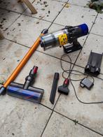 DYSON V10 (REFURBISHED) MET NIEUWE 5000 AH ACCU, Witgoed en Apparatuur, Stofzuigers, Ophalen, Zo goed als nieuw
