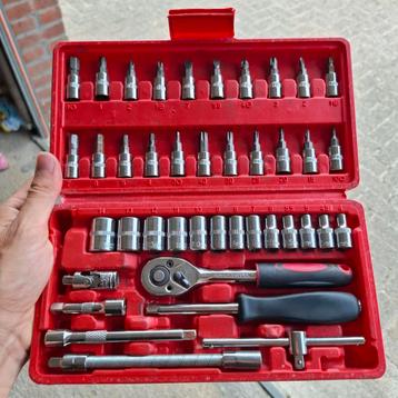 Ratelset 1/4 - Doppenset beschikbaar voor biedingen