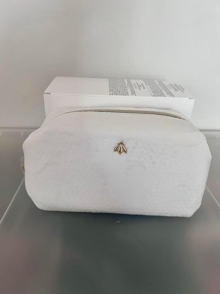 Guerlian Witte Cosmetica Tasje, Sieraden, Tassen en Uiterlijk, Beautycases, Nieuw, Softcase, Wit, Verzenden