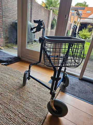 Rollator beschikbaar voor biedingen