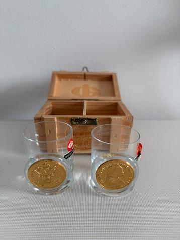 Whisky shotjes glazen van PickClick 2 stuks met afbeelding beschikbaar voor biedingen