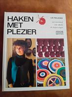 HAKEN MET PLEZIER, een overvloed van ideeën en toepassingen., Boeken, Hobby en Vrije tijd, Ophalen of Verzenden, Zo goed als nieuw