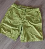 Groene korte broek M&S  Mode  maat 44, Kort, Maat 42/44 (L), Ophalen of Verzenden, Zo goed als nieuw