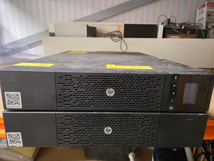 HP R/T3000 G4 ERM + Extra Batterij - Goedkoop!, Computers en Software, Noodvoedingen (UPS), Gebruikt, Ophalen