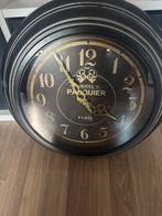Mooie Wandklok - Hotel Paquier Paris, Huis en Inrichting, Woonaccessoires | Klokken, Ophalen, Zo goed als nieuw, Analoog, Wandklok