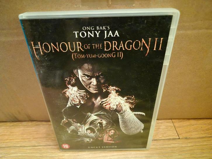 Ong Bak's Tony Jaa Honour of the Dragon Asian DVD, Cd's en Dvd's, Dvd's | Actie, Zo goed als nieuw, Ophalen of Verzenden