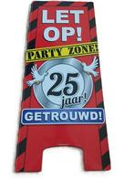 Partybord ; 25 jaar getrouwd Partyzone!, Hobby en Vrije tijd, Feestartikelen, Verzenden, Nieuw, Versiering, Overige