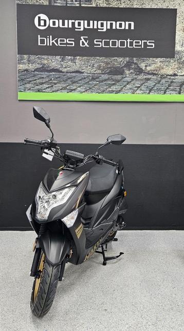 Gts Naked  Enzo Rs nieuw zwart mat  beschikbaar voor biedingen