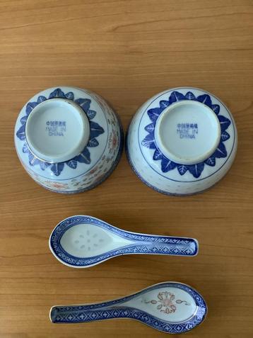 Antieke Chinese Kommen met Lepels (2 sets) beschikbaar voor biedingen