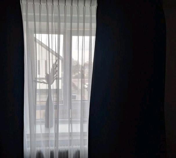 Zonverduisternde gordijnen (zwart), Huis en Inrichting, Stoffering | Gordijnen en Lamellen, Gebruikt, 200 cm of meer, 200 cm of meer