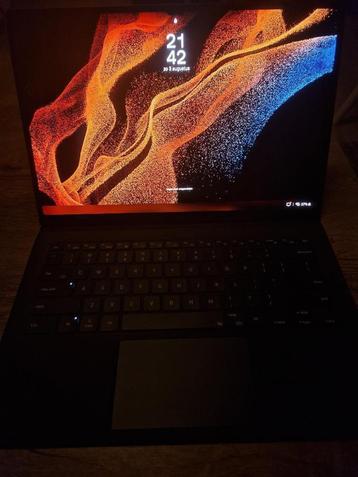 Samsung Galaxy Tab S8 Ultra, Wi-Fi, 128GB opslag beschikbaar voor biedingen