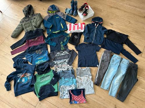 Jongens pakket maat 98-104, 30 stuks., Kinderen en Baby's, Kinderkleding | Kinder-kledingpakketten, Gebruikt, Maat 98, Ophalen