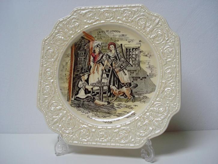 Cries of London Old Chairs to mend Crown Devon dinerbord, Antiek en Kunst, Antiek | Keramiek en Aardewerk, Ophalen of Verzenden