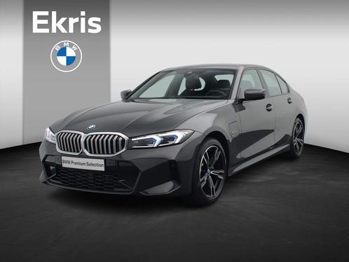 BMW 3 Serie Sedan 320e M Sportpakket | LED Koplampen | Trekh, Auto's, BMW, Bedrijf, Te koop, 3-Serie, ABS, Airbags, Airconditioning