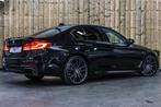BMW 5-serie M550i xDrive *Nachtzicht*Massage*H/K*360 Camera*, Auto's, BMW, Automaat, Gebruikt, 4395 cc, Zwart