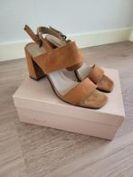 Zomer hakken,  suède, cognackleur, maat 42, Kleding | Dames, Schoenen, Ophalen of Verzenden, Zo goed als nieuw