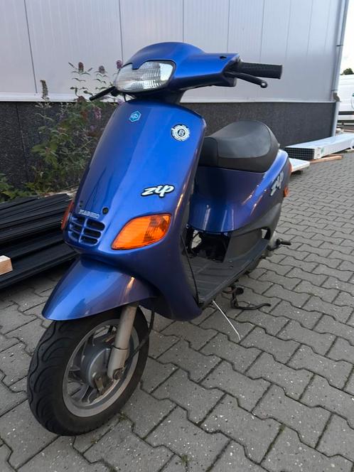 Zip type 1 zonder 123, Fietsen en Brommers, Scooters | Piaggio, Gebruikt, Zip, Maximaal 25 km/u, Tweetakt, Ophalen