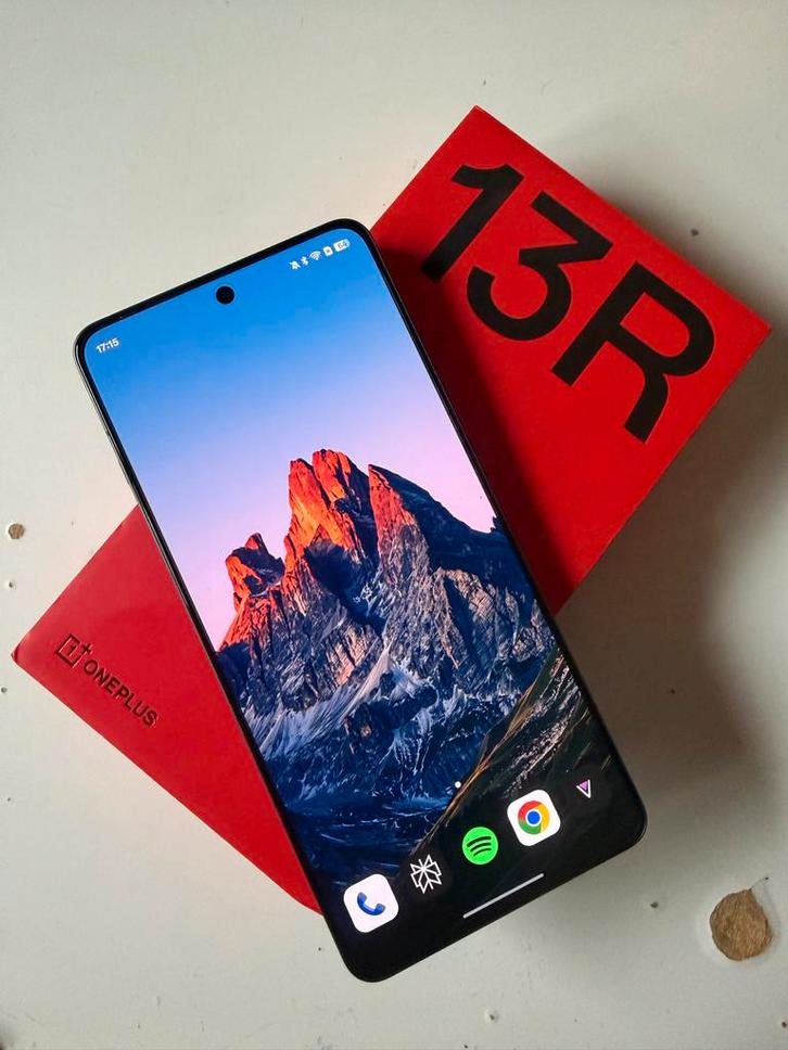 OnePlus 13R 256GB Nebula Noir met 100W superVOOC, Telecommunicatie, Mobiele telefoons | Overige merken, Zo goed als nieuw, Zonder abonnement