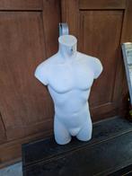 Mannequin Torso, Ophalen