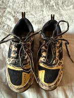 Brabo hockey/ korfbal veld schoenen mt 31, Ophalen of Verzenden, Zo goed als nieuw