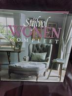 P. Retour - Stijlvol Wonen Compleet, P. Retour; N. Smout, Ophalen of Verzenden, Zo goed als nieuw, Interieur en Design