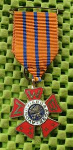 Medaille : 10x  keer gelopen avondvierdaagse N.W.B, Nijmegen, Nederland, Overige materialen, Ophalen of Verzenden