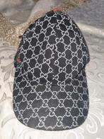 Gucci pet, Antiek en Kunst, Antiek | Kleding en Accessoires, Ophalen of Verzenden