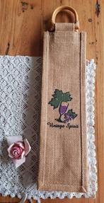 Jute kado tas voor fles wijn, druiven, bamboe grepen, -, -, Ophalen of Verzenden, Zo goed als nieuw