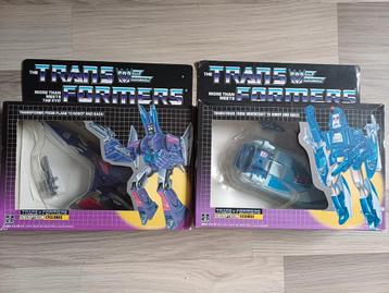 Transformers G1 Reissie Cyclonus en Scourge beschikbaar voor biedingen
