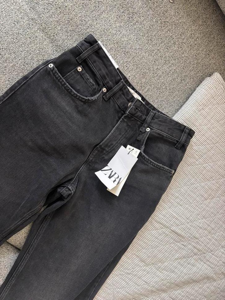 Zara hoge rechte jeans,grijze antraciet spijkerbroek,maat 36, Kleding | Dames, Spijkerbroeken en Jeans, Nieuw, W28 - W29 (confectie 36)