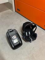 Maxi-Cosi Pebble + FamilyFix Base isofix– Slechts 1 jaar oud, 0 t/m 10 kg, Zo goed als nieuw, Isofix, Maxi-Cosi