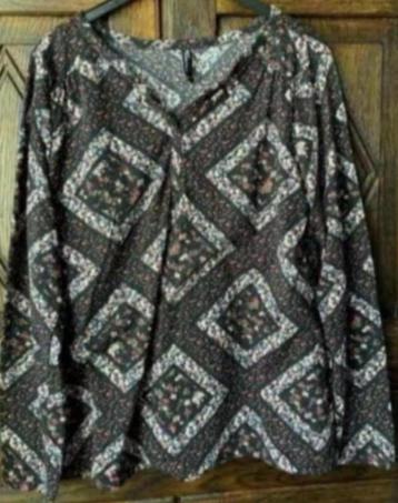 Zwarte top, damestop bloemetjes; Jean Pascale; maat L / XL beschikbaar voor biedingen