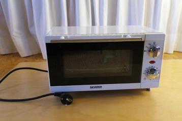 Witte grill/bakoven Severin TO 2039 beschikbaar voor biedingen