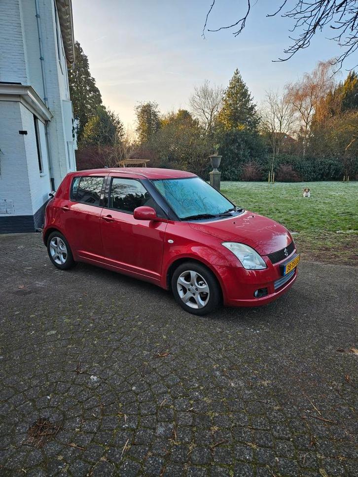 Suzuki Swift 1.3 5DRS 2007 Rood, Auto's, Suzuki, Particulier, Swift, Benzine, C, Hatchback, Handgeschakeld, Origineel Nederlands