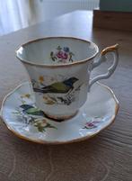 Kop en schotel Elizabethan met vogel en bloemen, Ophalen, Zo goed als nieuw, Kop en/of schotel