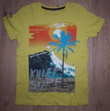 Geel T-Shirt Killer Surf C&A (134-140) beschikbaar voor biedingen