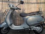 Vespa 4T scooter, Fietsen en Brommers, Scooters | Vespa, Ophalen, Zo goed als nieuw, Benzine