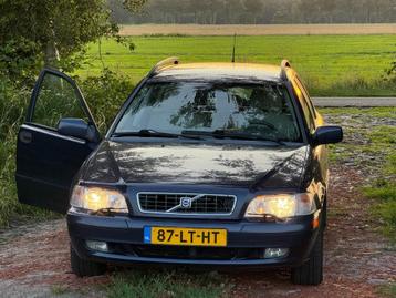 Volvo V40 1.8 2003 Blauw beschikbaar voor biedingen